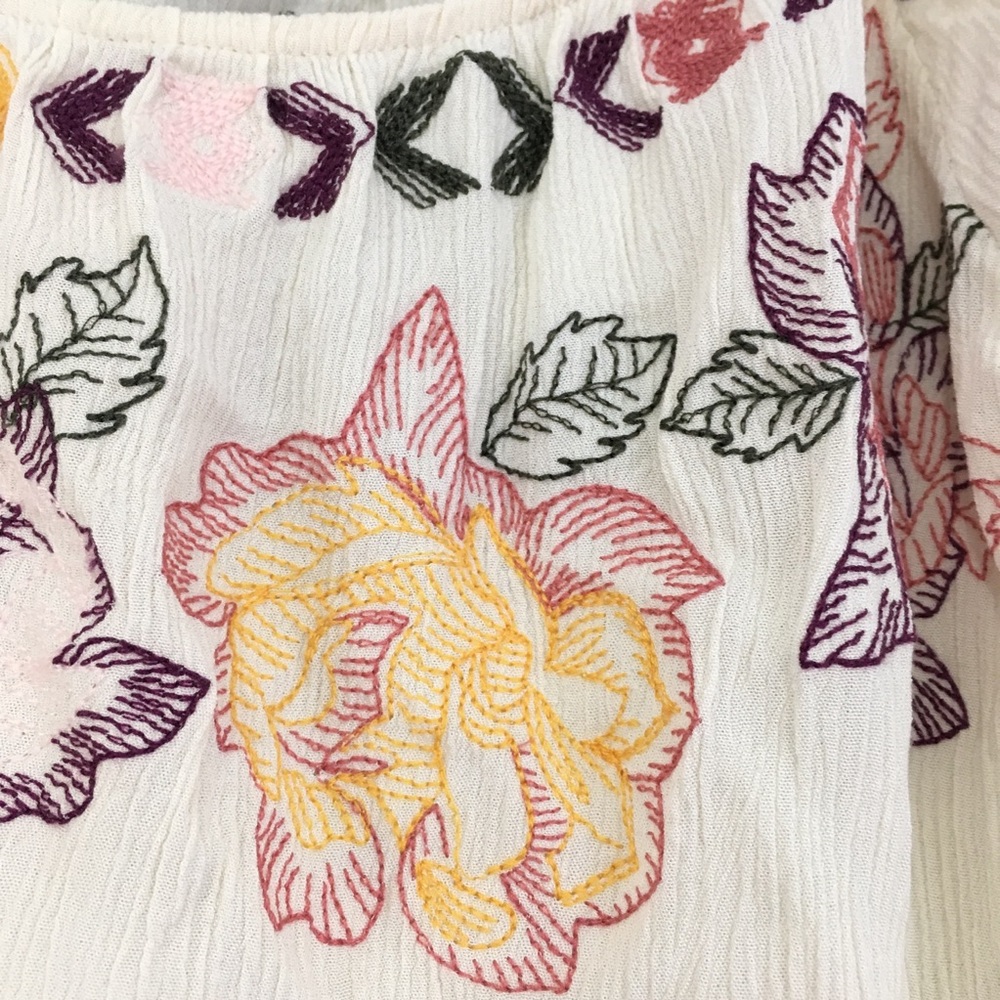 Torrid Floral Embroidered Gauze Blouse Cream Ivory - Picture 5 of 8